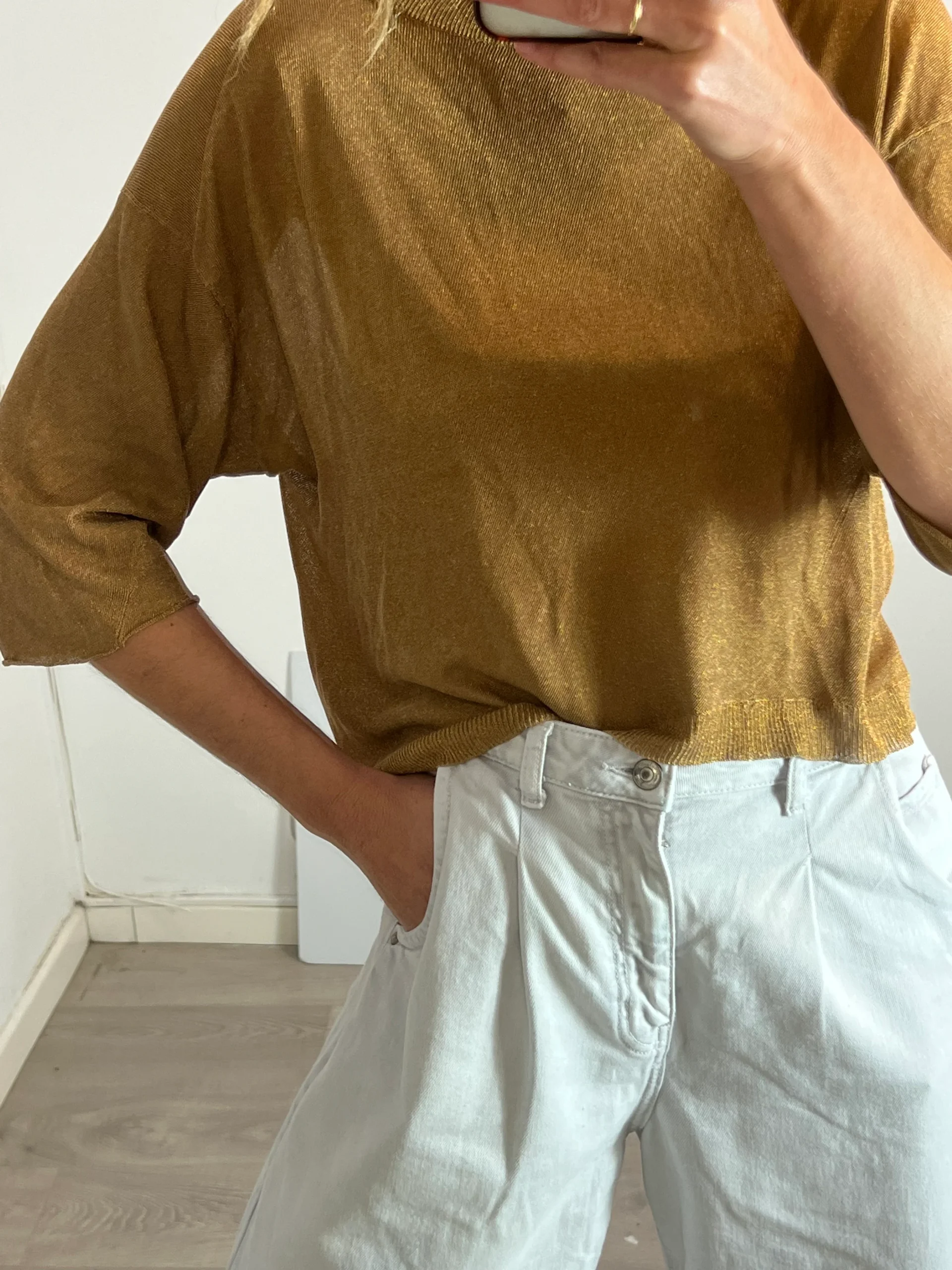 ZADIG&VOLTAIRE. Top dorado hilos brillo. T XS